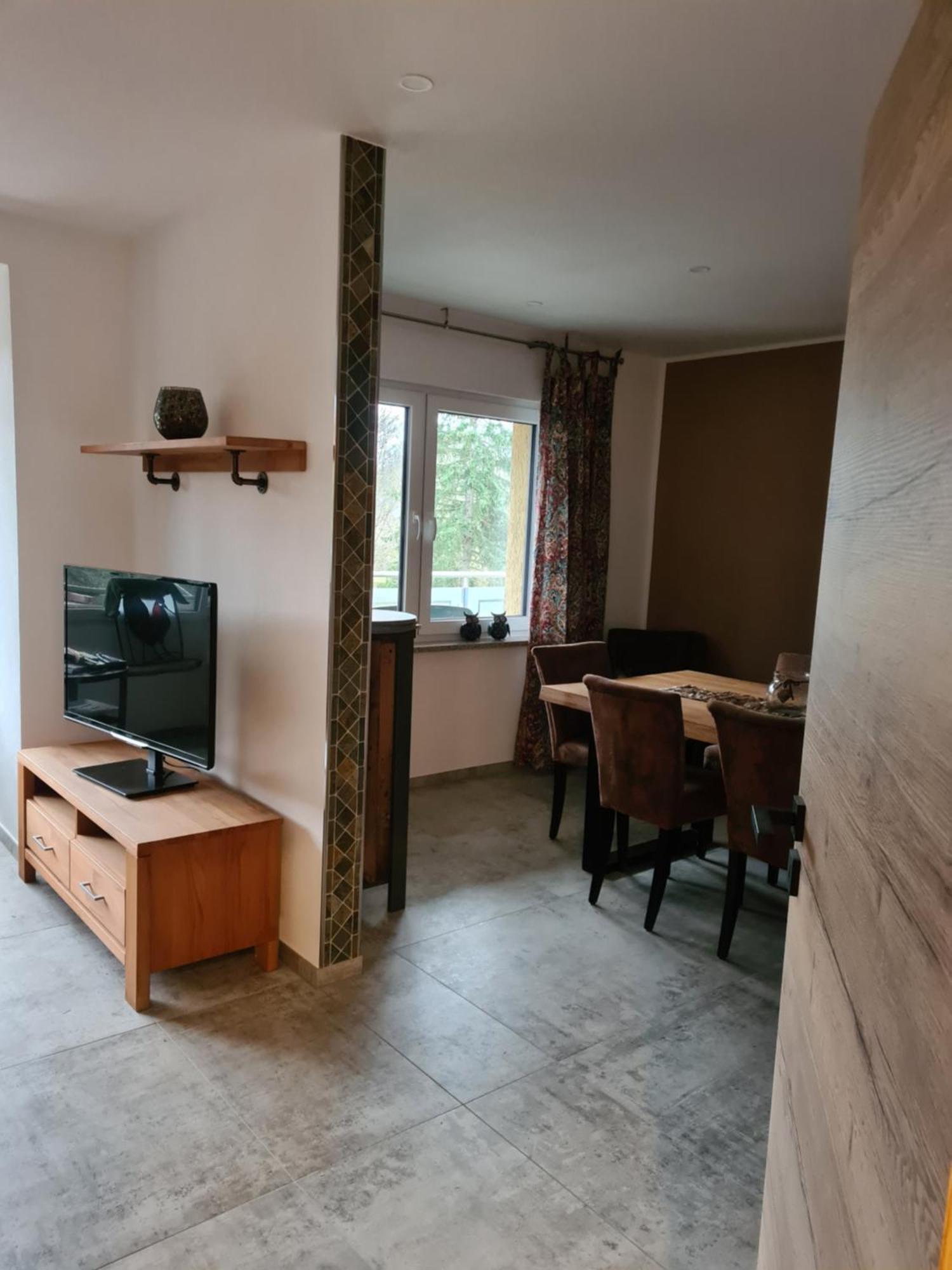 Ferienwohnung Burgblick Pelm Экстерьер фото